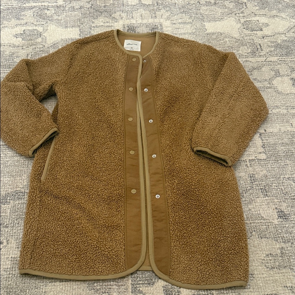 Wilfred Tan Sherpa Jacket- 2XS (but fits me at medium too)